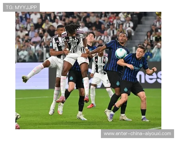 尤文图斯中场在比赛中控制比赛节奏