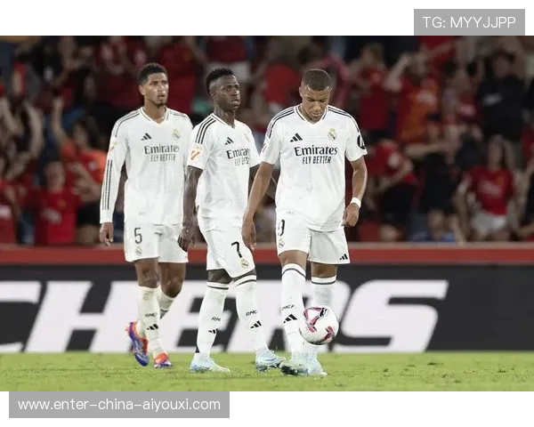 皇马整体节奏偏慢：战术变革中的隐忧与突破